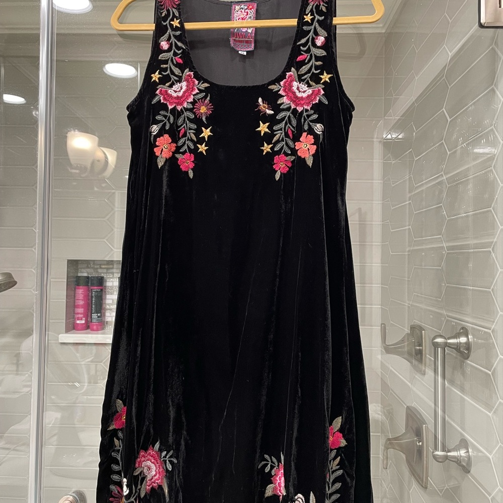 Johnny Was XS black velvet dress with floral appliqué. Never worn!